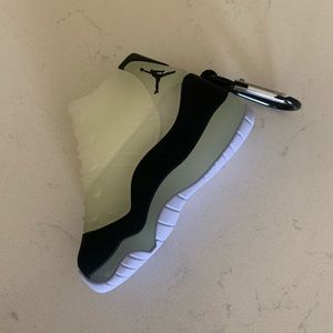 AirPod Sneaker Case for Pros